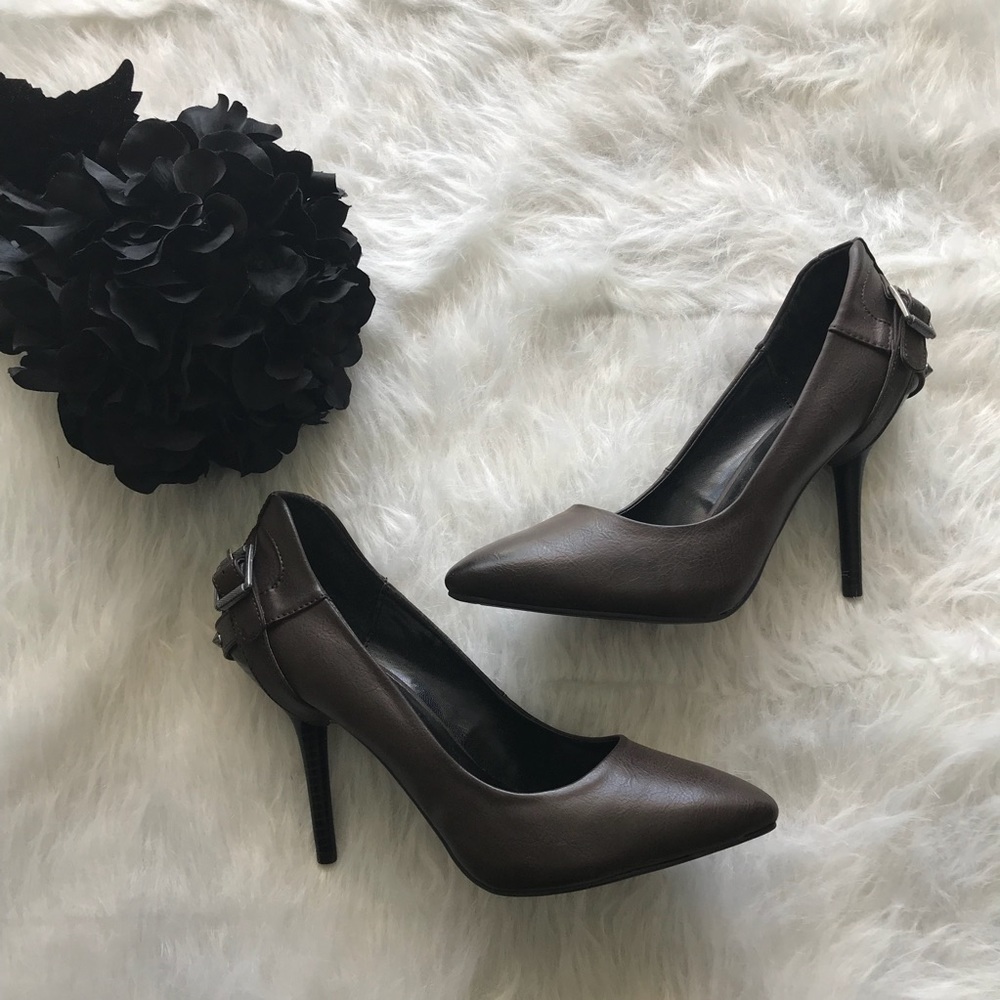 Simply Vera Wang Heels